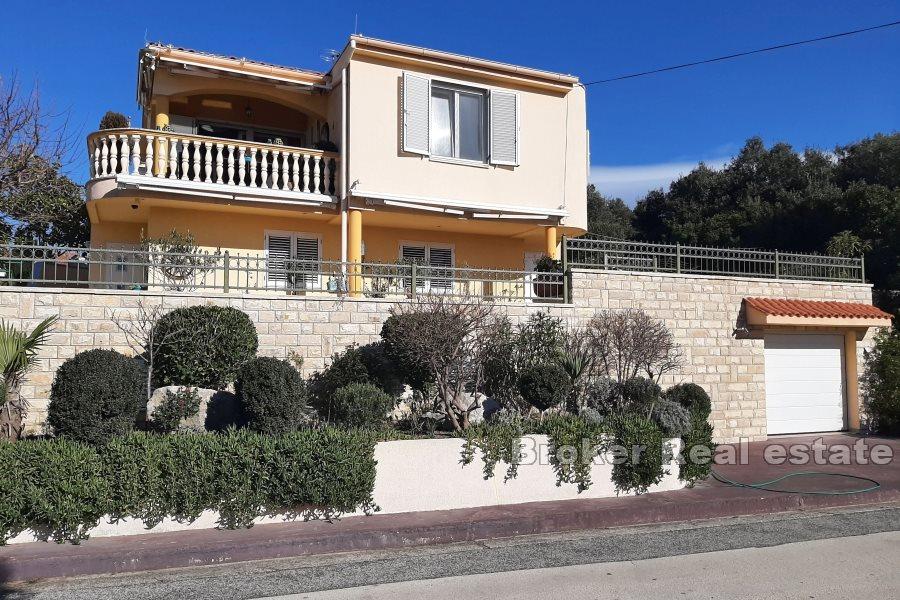 Detached house with a sea view