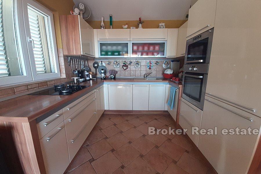 Enebolig med havutsikt