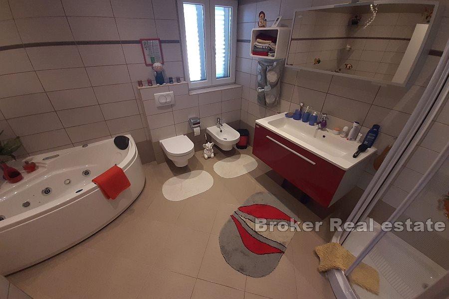 Maison individuelle avec vue mer