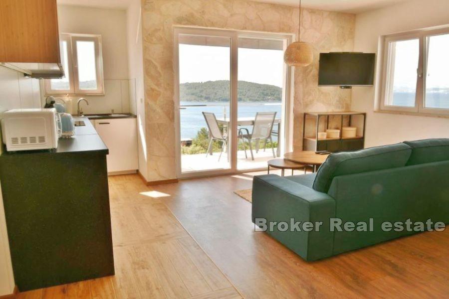 Two-bedroom apartment with open sea view