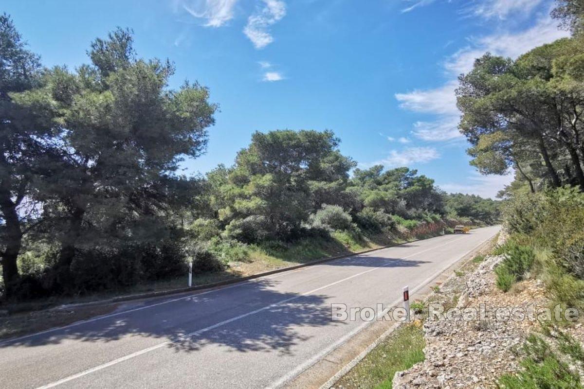 Building plot with sea view