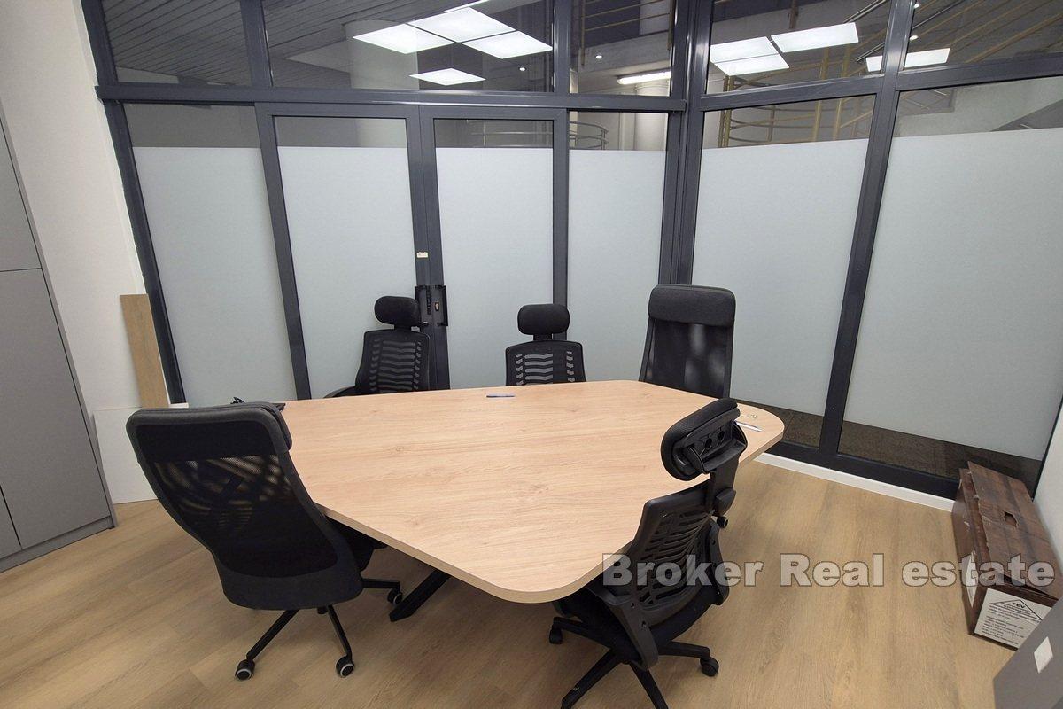 Espace bureau rénové