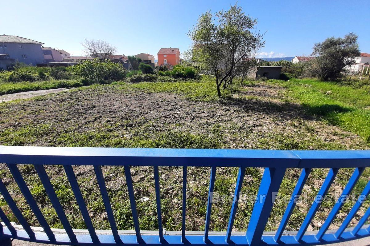Građevno zemljište uz glavnu prometnicu
