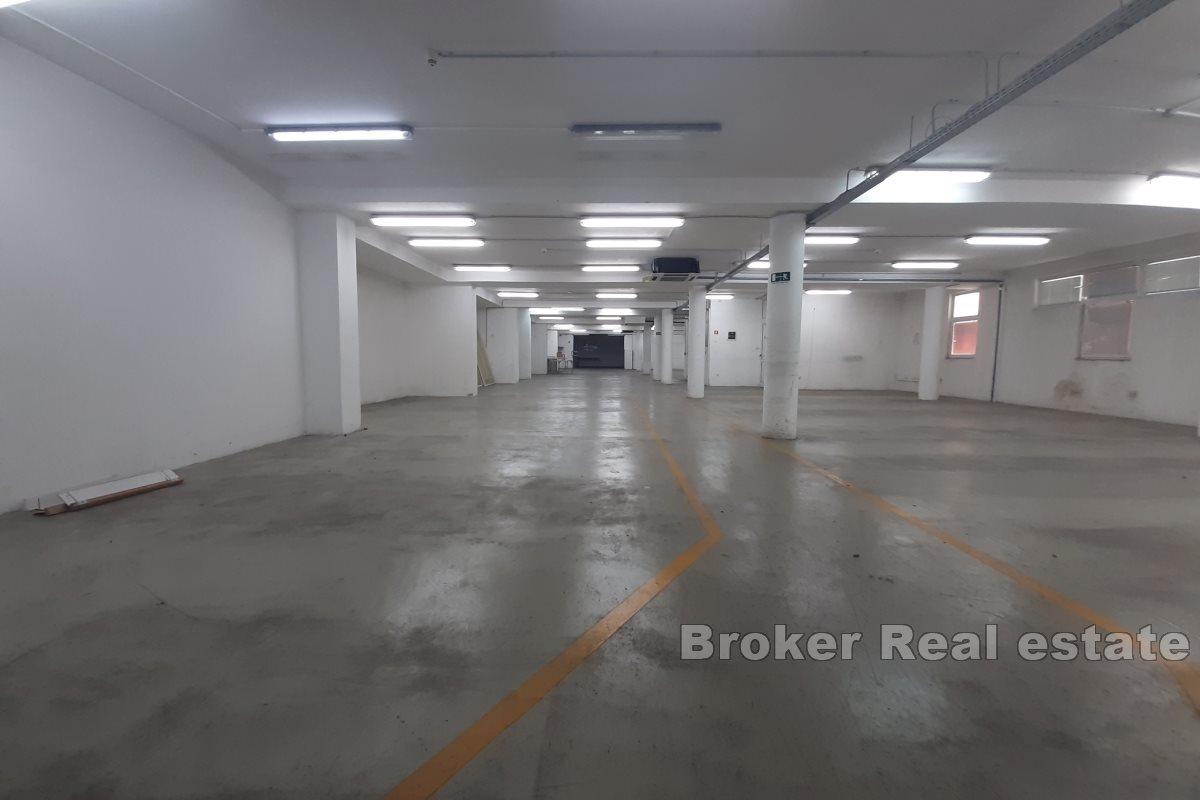 Produktions- und Lagerbüroräume