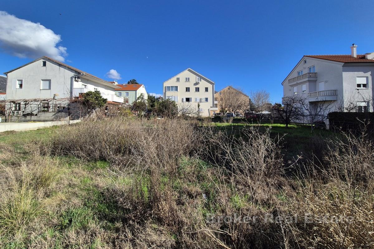 Terrain constructible d'exception, proche de toutes commodités