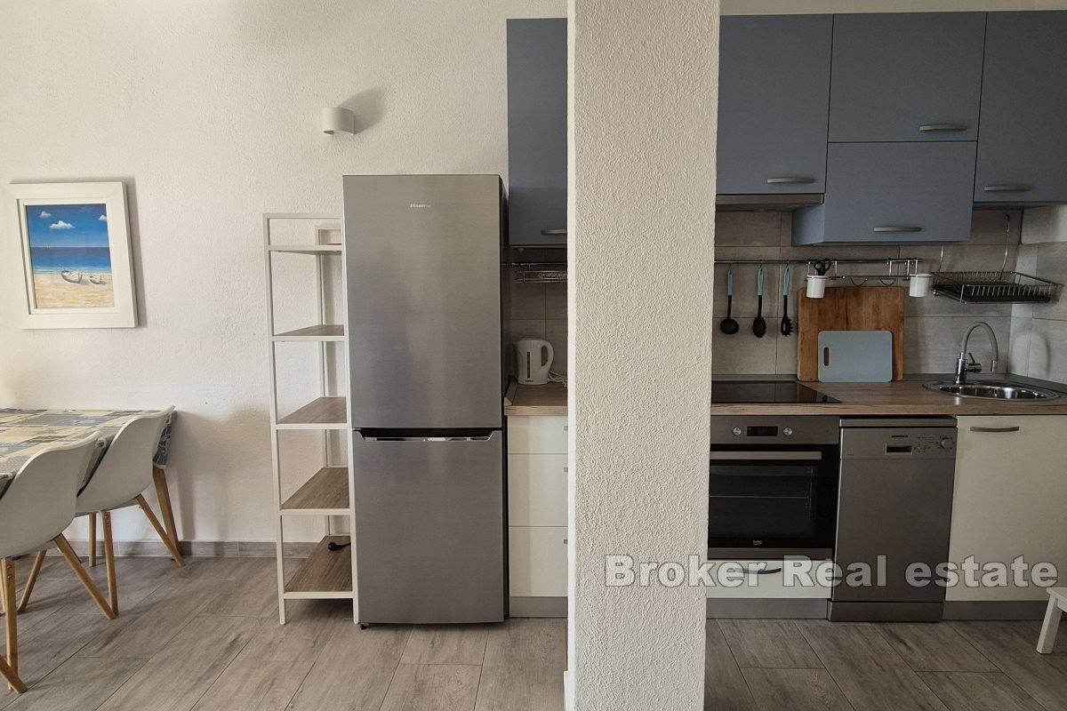 One bedroom renovated apartment with sea view