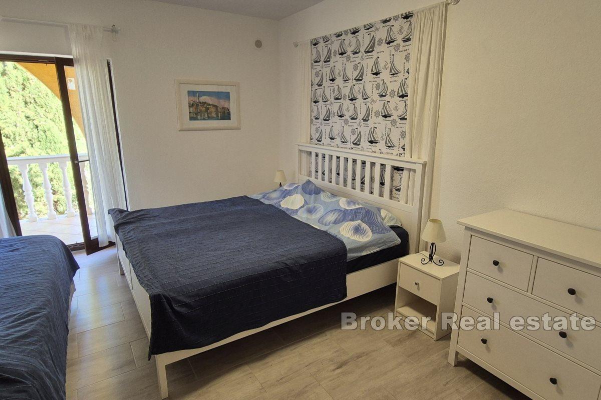 One bedroom renovated apartment with sea view