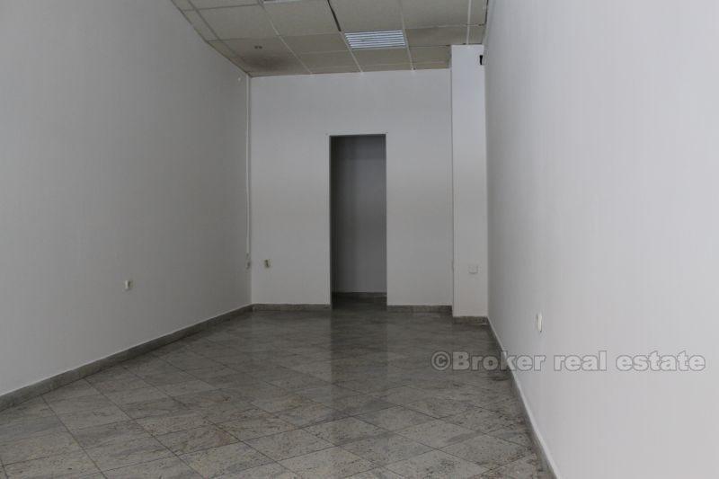 Propriété commerciale, à louer