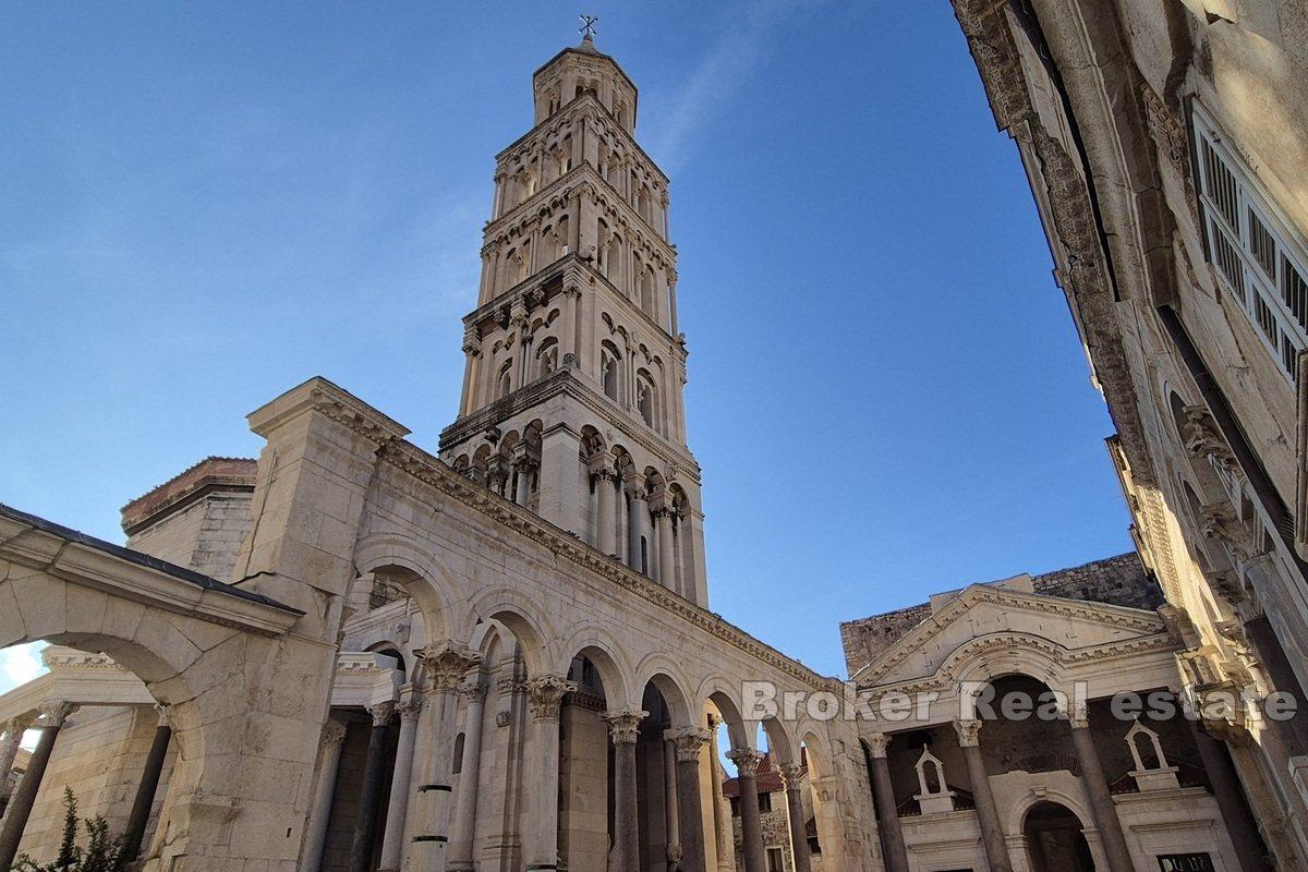 An attractive family restaurant in the center of Split