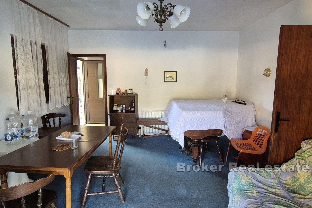 Дом для адаптации в первом ряду у моря