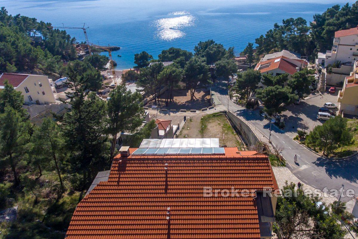 Casa indipendente con 20 camere e un ristorante