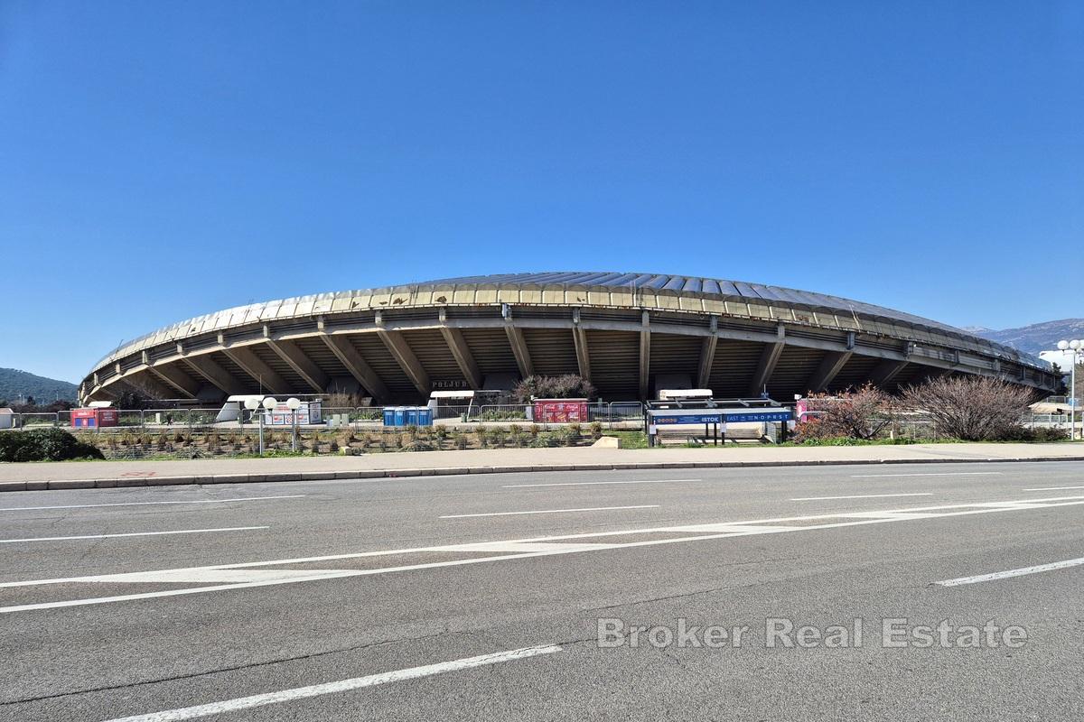 Espace de bureaux polyvalent spacieux