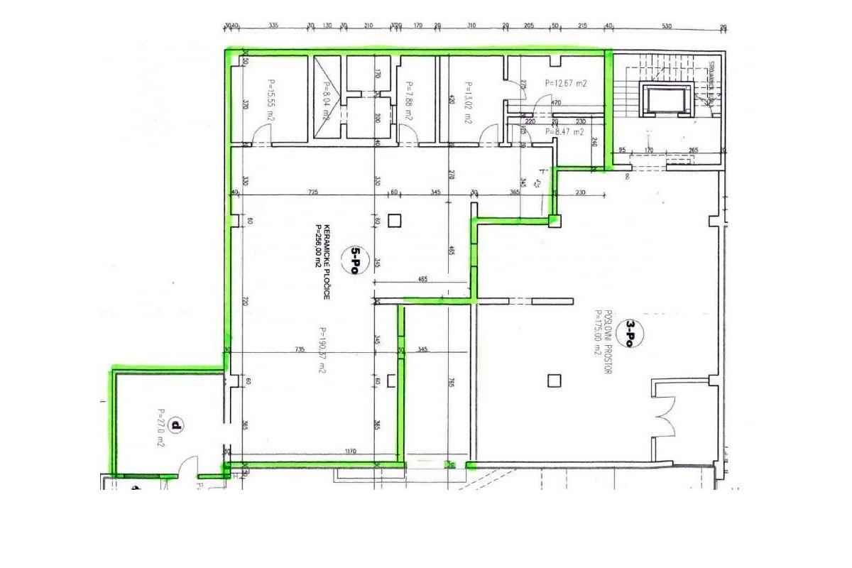 Rymlig multifunktionskontorsyta