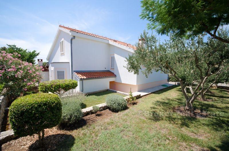 Petrcane, piękny nadmorski dom