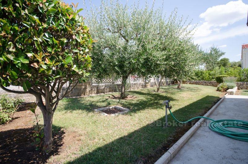 Petrčane, krásný dům na nábřeží