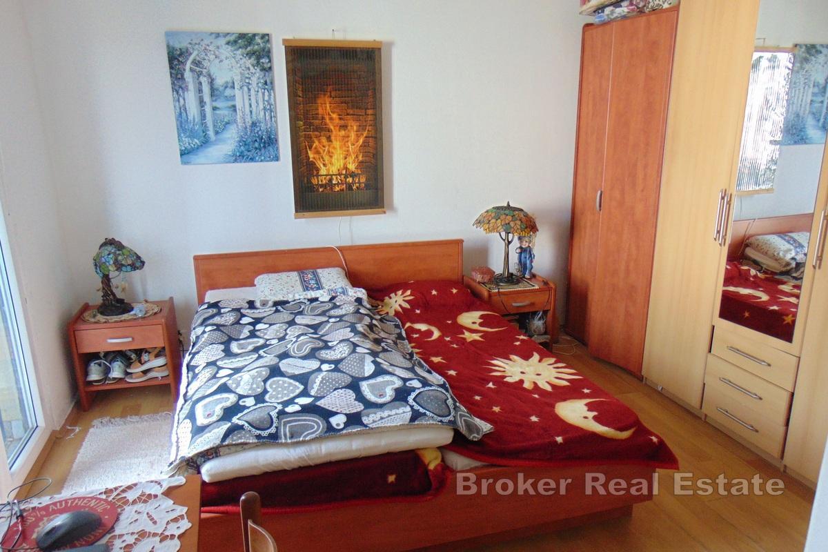 Apartmenthaus mit Meerblick