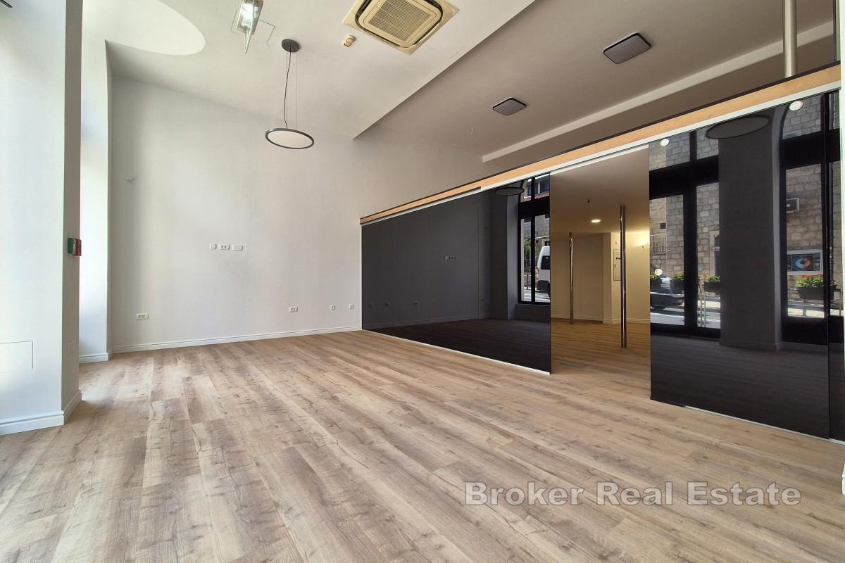 Reprezentativni poslovni prostor na frekventnoj lokaciji