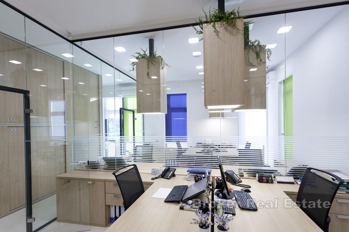 Moderan i reprezentativan uredski poslovni prostor