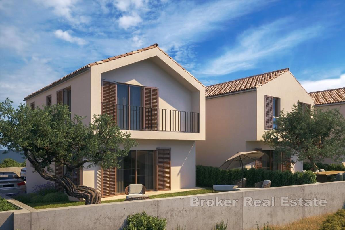 Maison mitoyenne moderne en construction