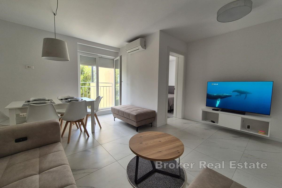 Attraktiv gelegene, renovierte Wohnung mit Meerblick