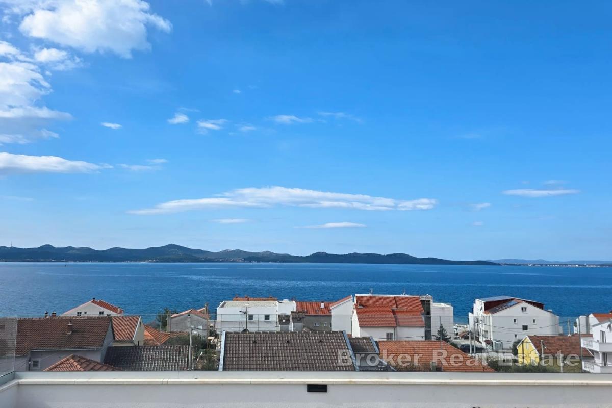 Drei-Zimmer-Wohnungen in einem Neubau mit Meerblick