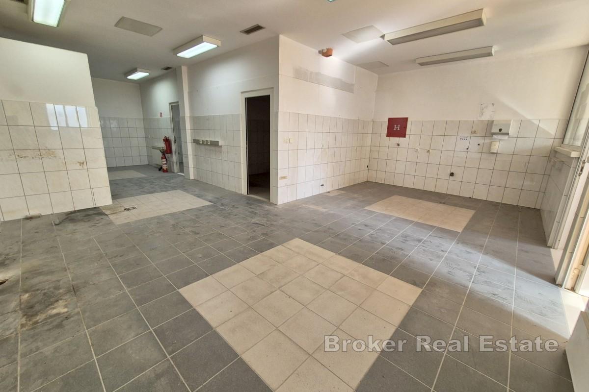 Многоцелевое офисное помещение в университетском кампусе