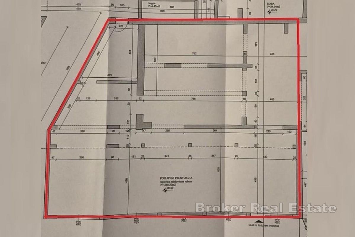 Attraktivt plassert næringslokale med parkering