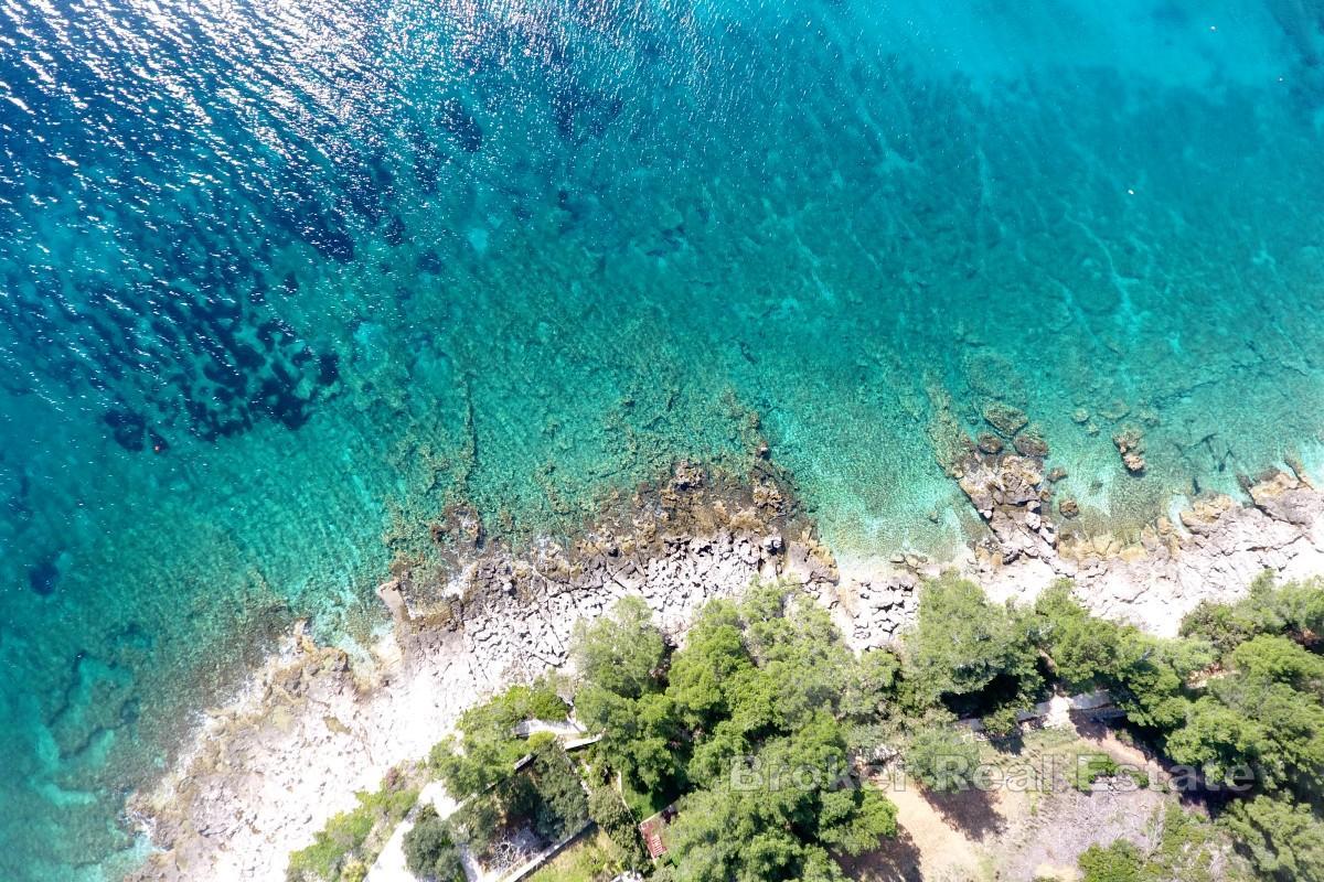 Stavební pozemek s výhledem na moře