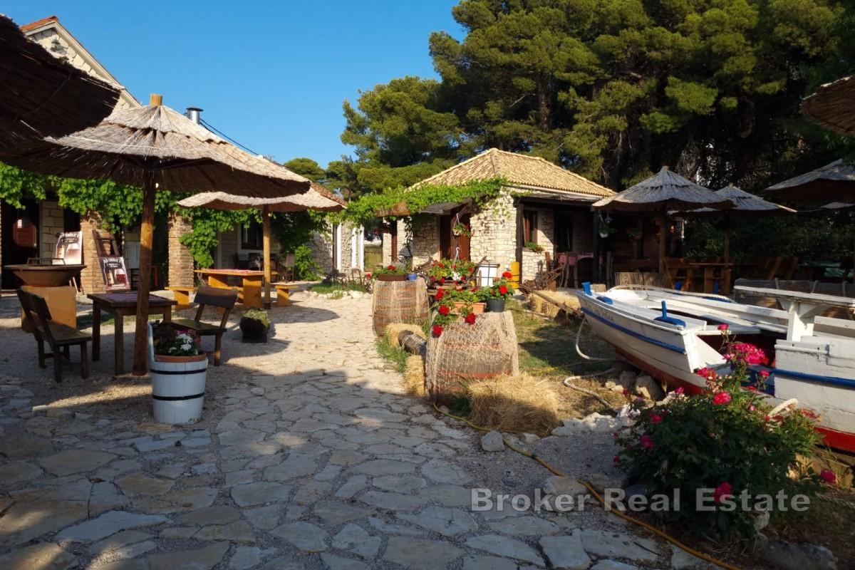 Jedinstveni turistički kompleks na prestižnoj lokaciji uz more