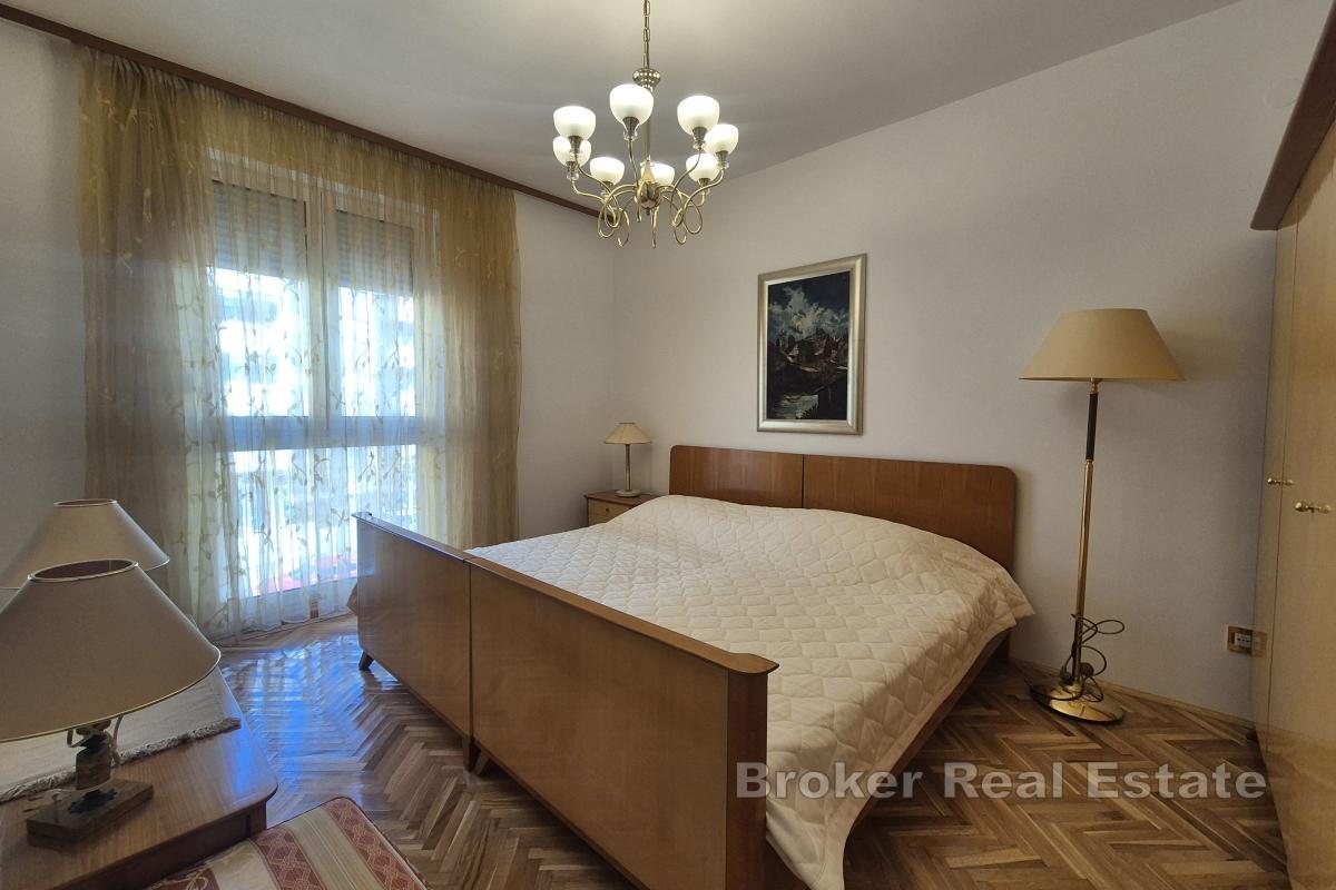 Dvoupokojový byt k dlouhodobému pronájmu v blízkosti nemocnice