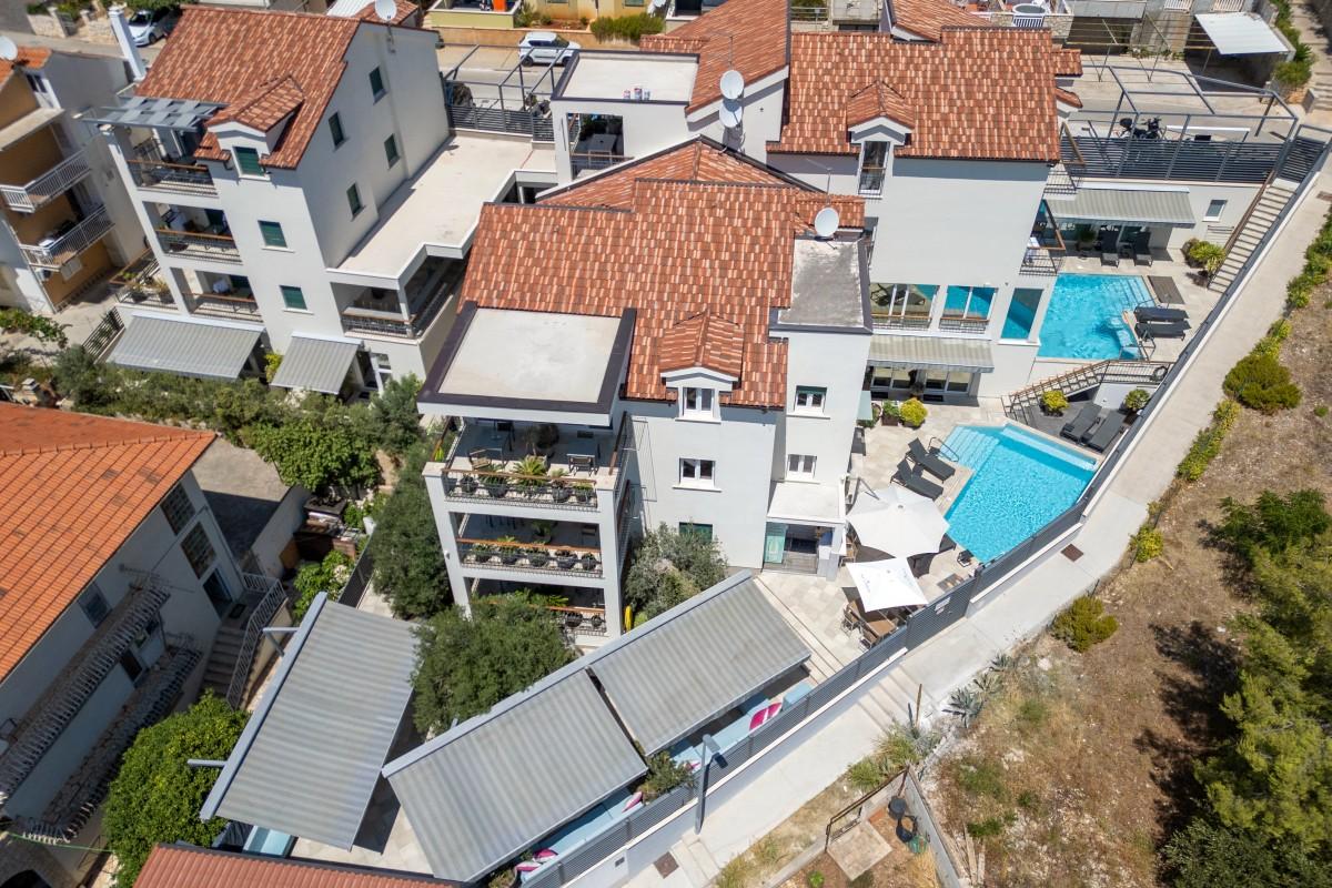 001-2016-707-island-hvar-exclusive-46-unit-hotel-complex-for-sale