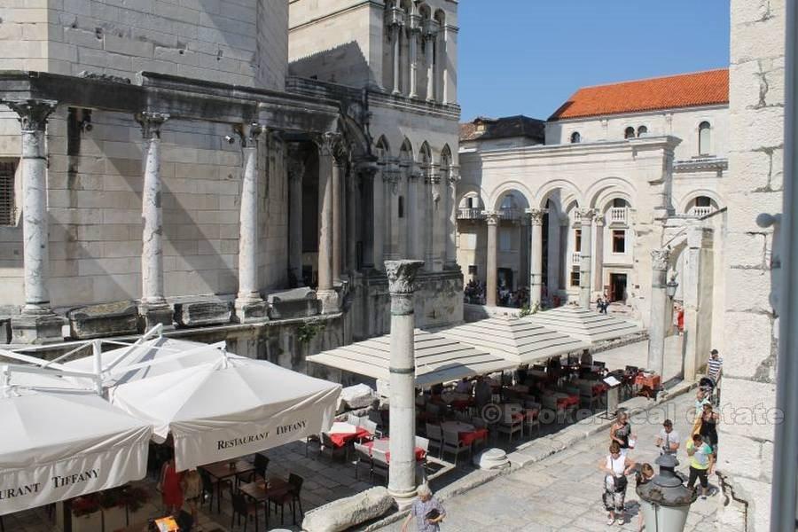 3 biura, na sprzedaż