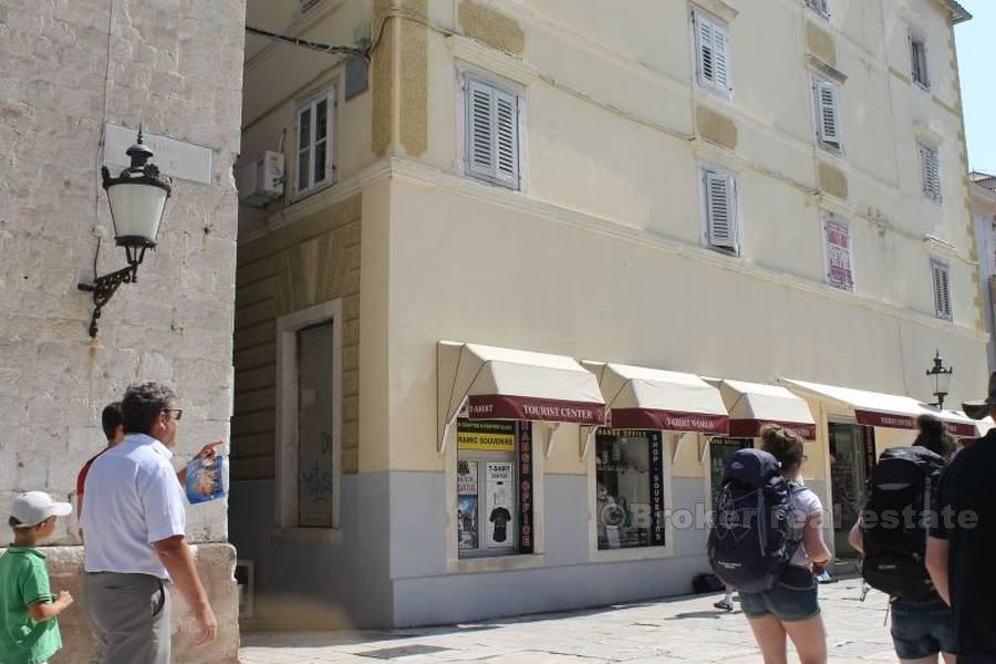 3 office spaces, for sale