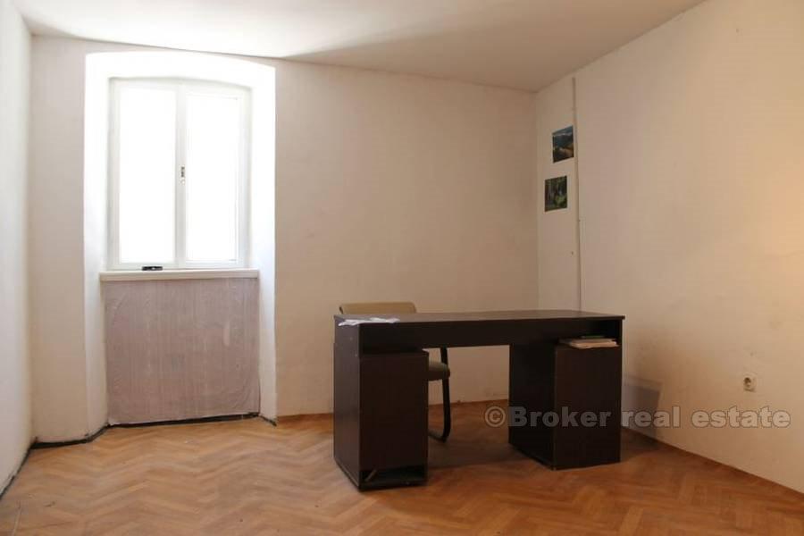 3 office spaces, for sale