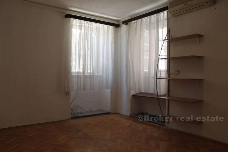 3 office spaces, for sale