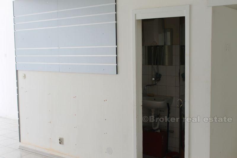 Commercial space, for sale