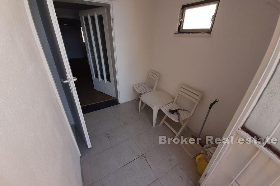 Semi detached house, for sale