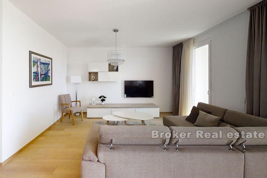 Trstenik, Wohnung mit zwei Schlafzimmern von 100m2