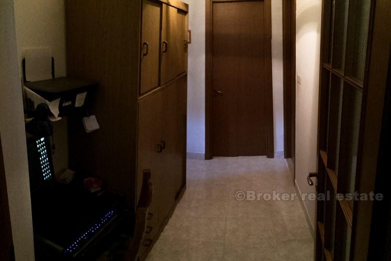 Comfortable three-room apartment