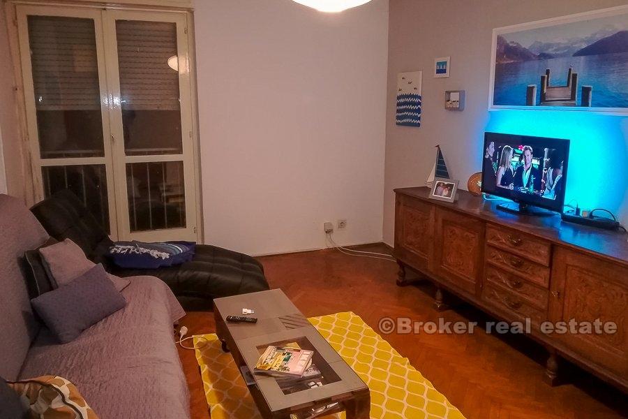 Apartament z dwiema sypialniami, Split, Kman, na sprzedaż