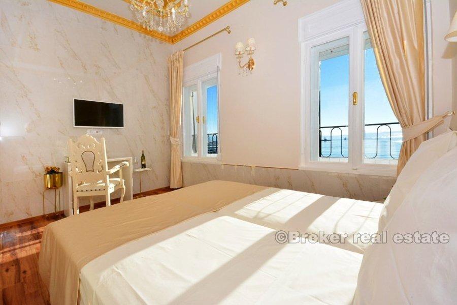 Apartman na jedinstvenoj lokaciji, prodaja