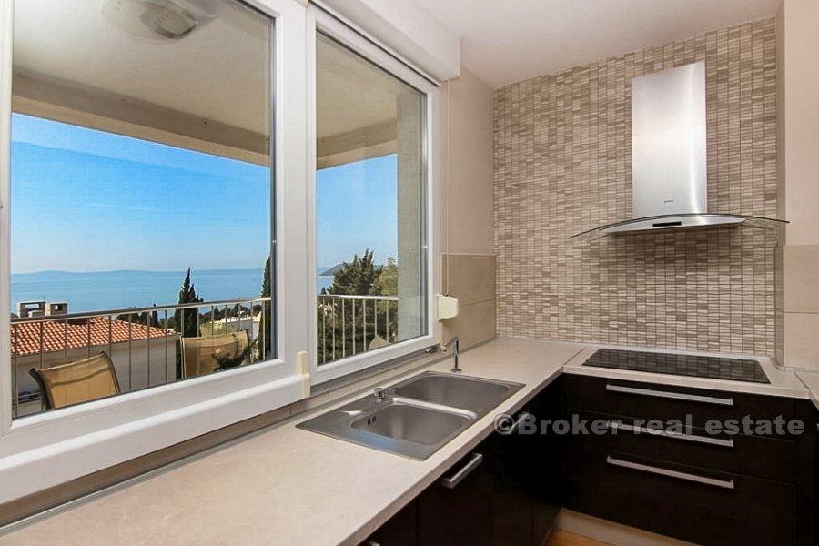 Meje, appartement de deux chambres avec vue sur la mer, à vendre