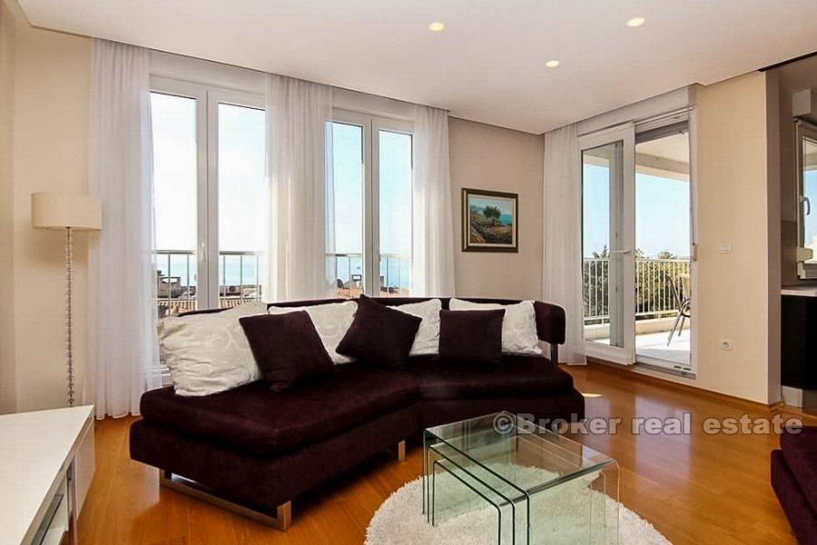 Meje, appartement de deux chambres avec vue sur la mer, à vendre