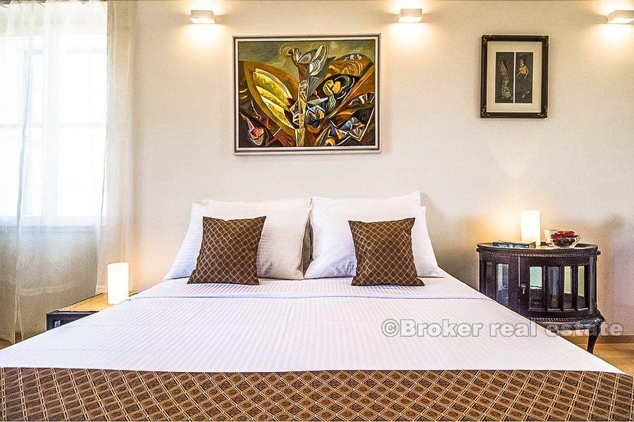 Apartment in city center, for sale