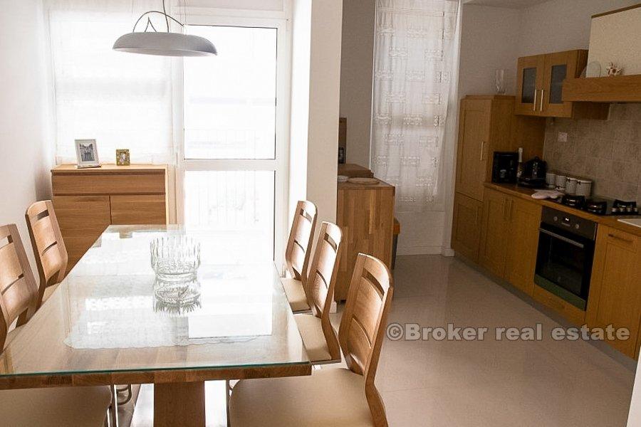 Renovierte Wohnung, Trstenik, zu verkaufen