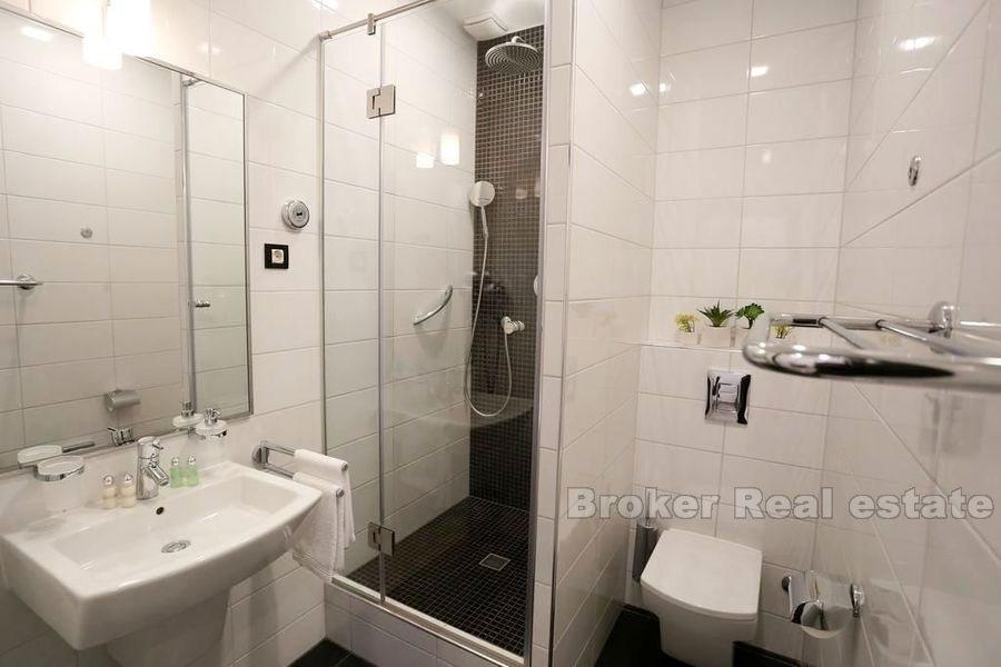 Apartament z dwiema sypialniami w centrum