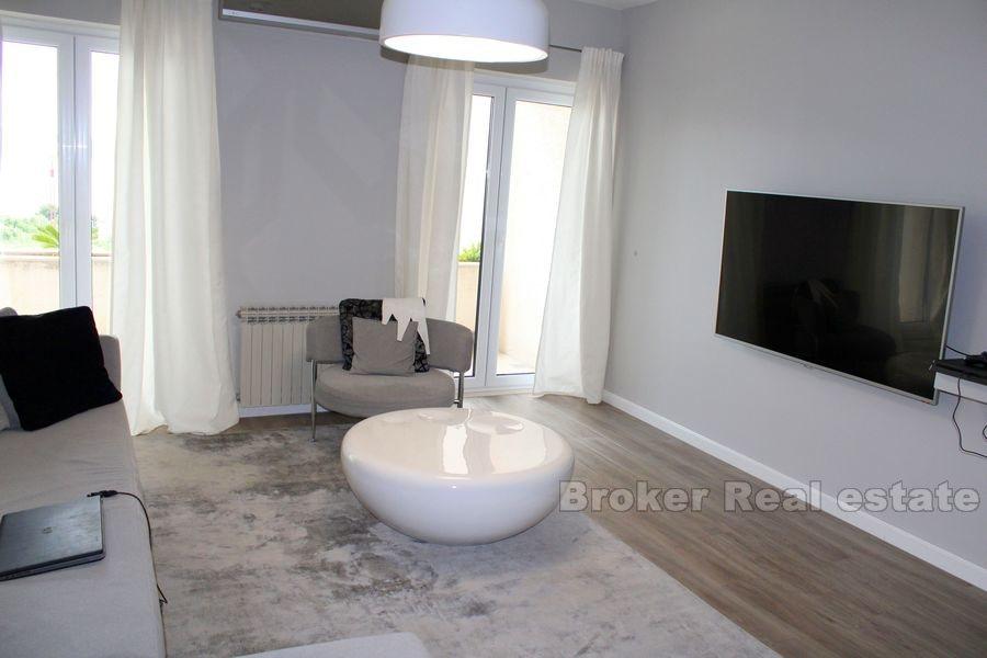 Krizine, a luxurious four bedroom flat with a sea view