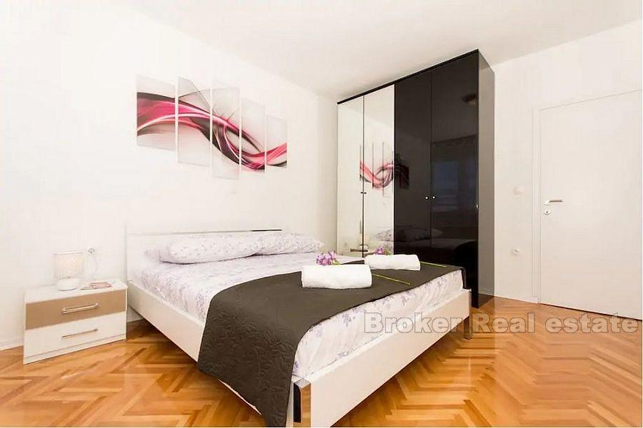 Plokite, appartement de deux chambres