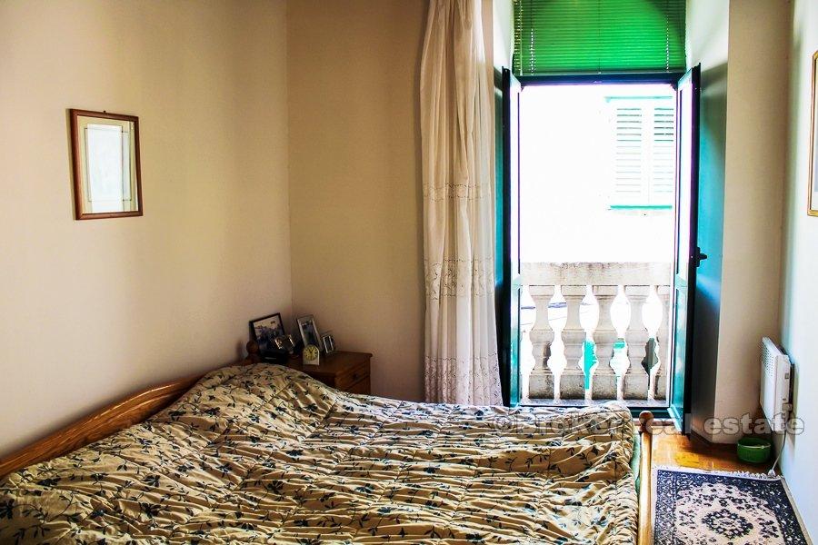 Mieszkanie z trzema sypialniami, w centrum Splitu