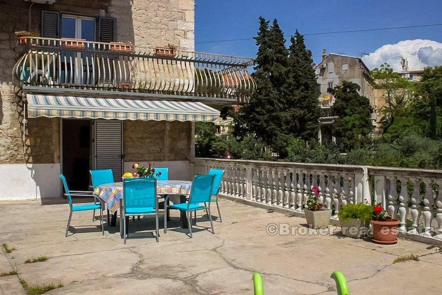 3 apartments in center. for sale
